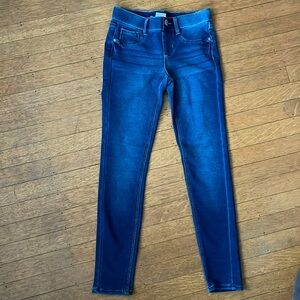 Tommy Bahama jeggings, elastic waist, fake button, girls size 8, like new